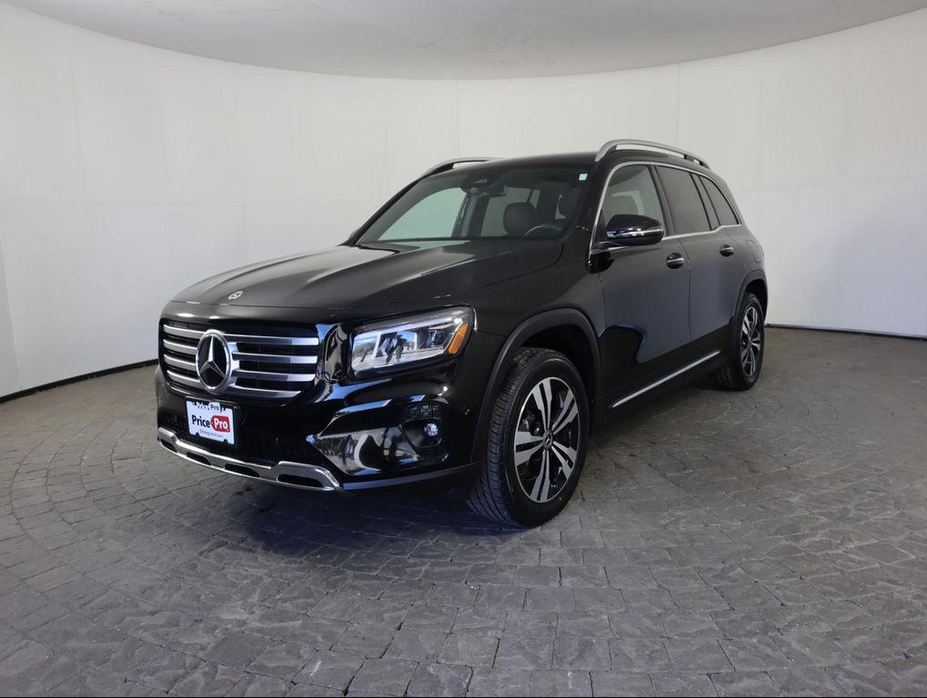 used 2025 Mercedes-Benz GLB 250 car, priced at $37,500