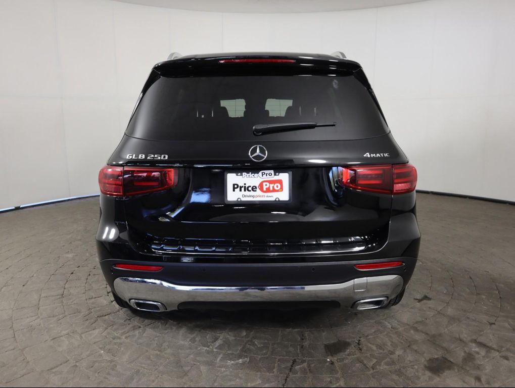used 2025 Mercedes-Benz GLB 250 car, priced at $37,500