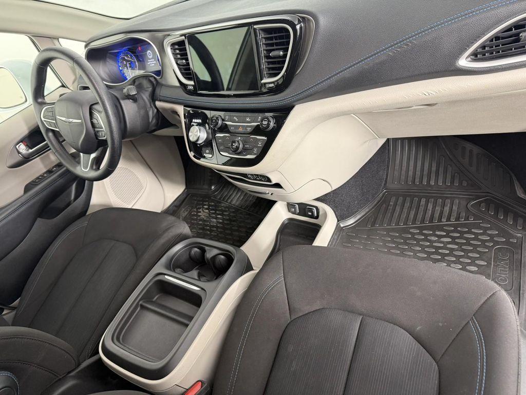 used 2021 Chrysler Pacifica car, priced at $19,498