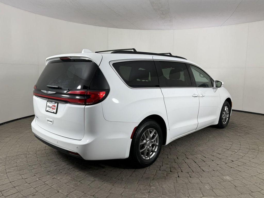 used 2021 Chrysler Pacifica car, priced at $19,498
