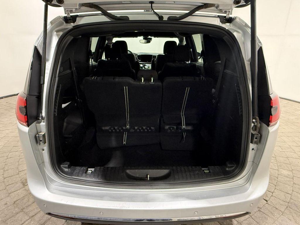 used 2023 Chrysler Pacifica car, priced at $17,998