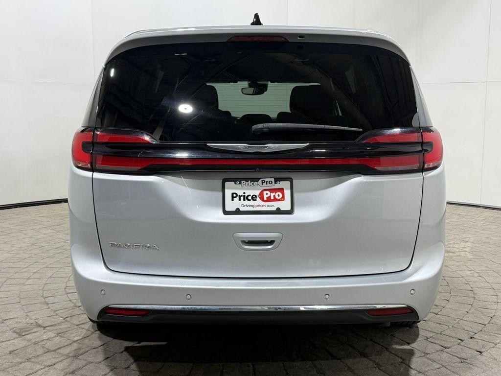 used 2023 Chrysler Pacifica car, priced at $17,998