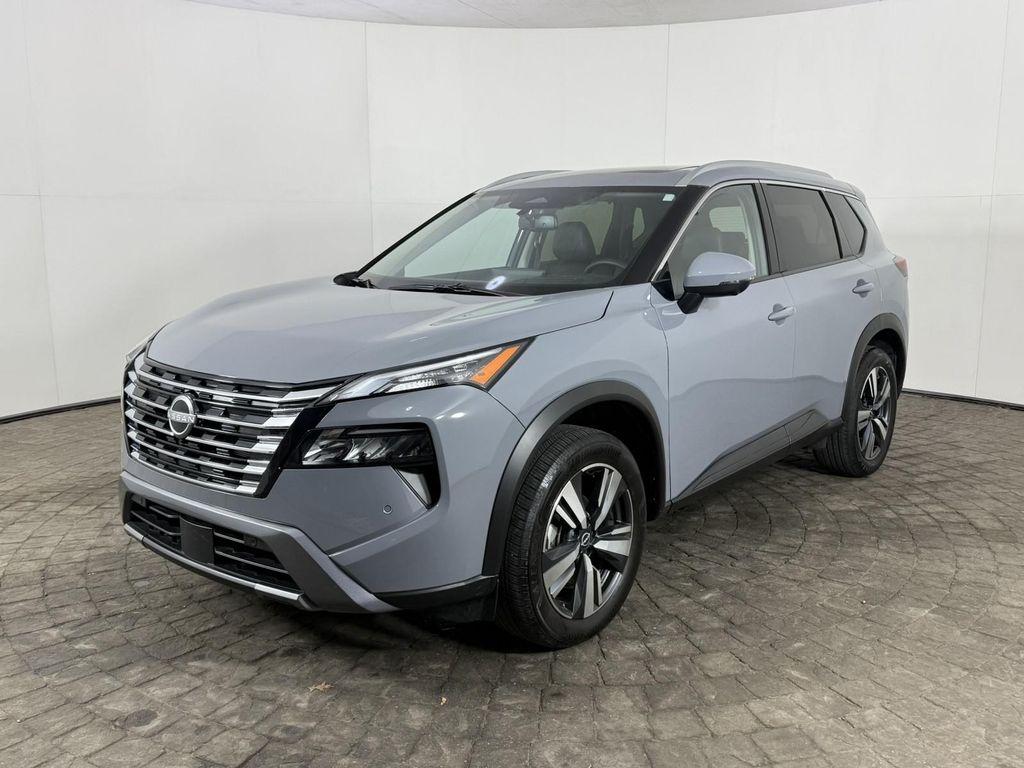 used 2025 Nissan Rogue car, priced at $30,998