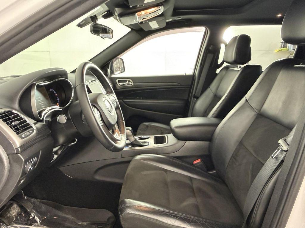 used 2021 Jeep Grand Cherokee car, priced at $19,998