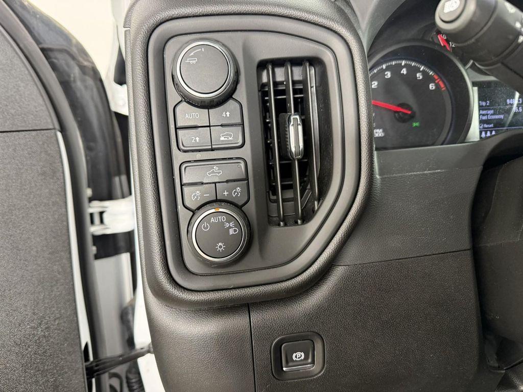 used 2024 Chevrolet Silverado 1500 car, priced at $35,998