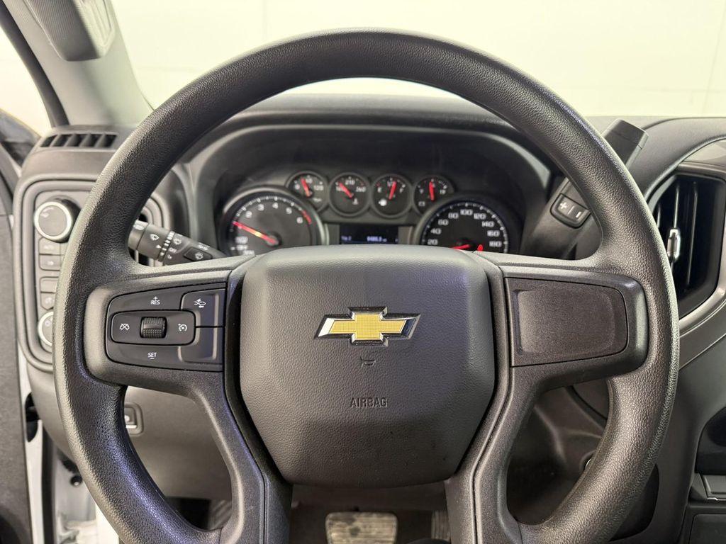 used 2024 Chevrolet Silverado 1500 car, priced at $35,998