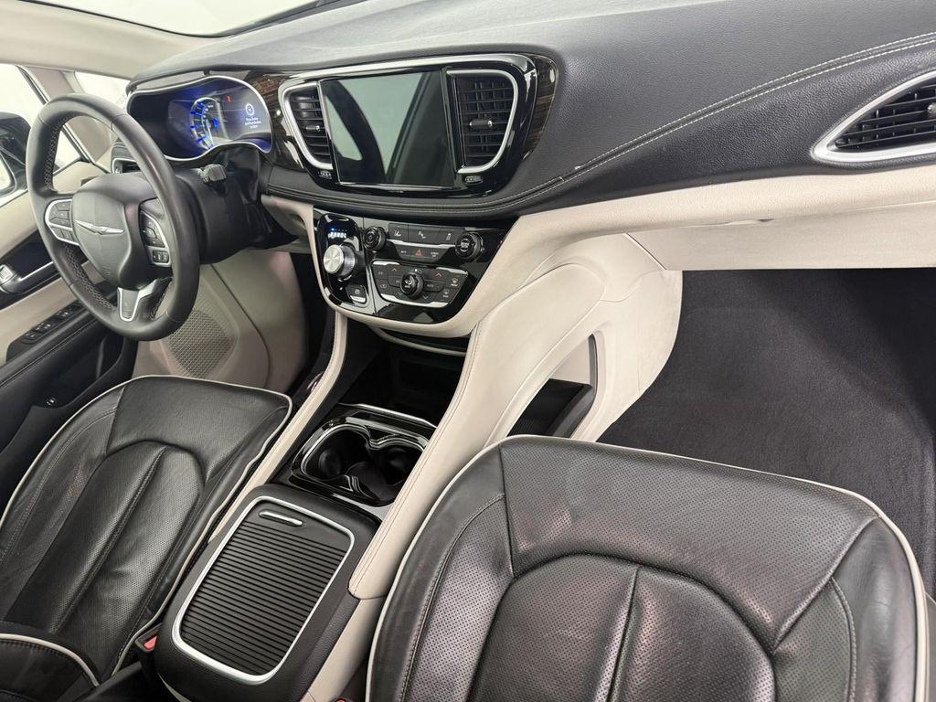 used 2023 Chrysler Pacifica Hybrid car, priced at $24,498