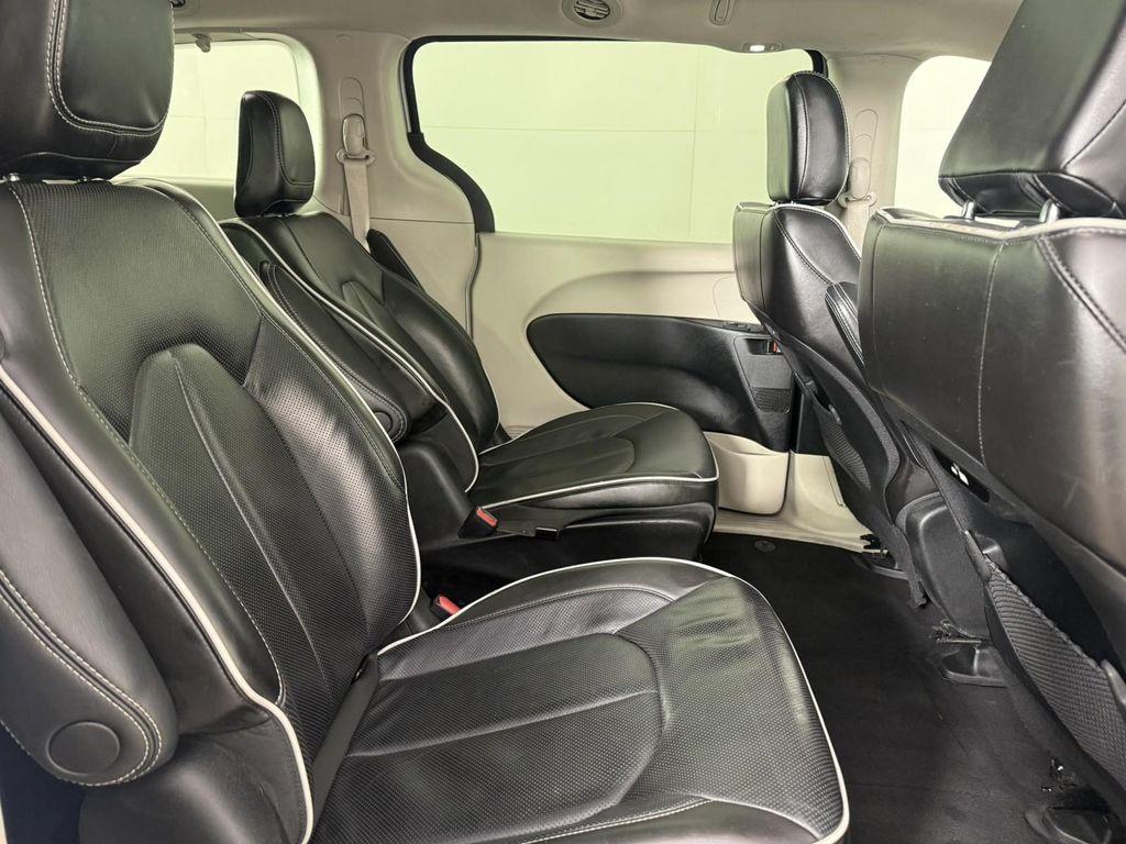 used 2023 Chrysler Pacifica Hybrid car, priced at $24,498