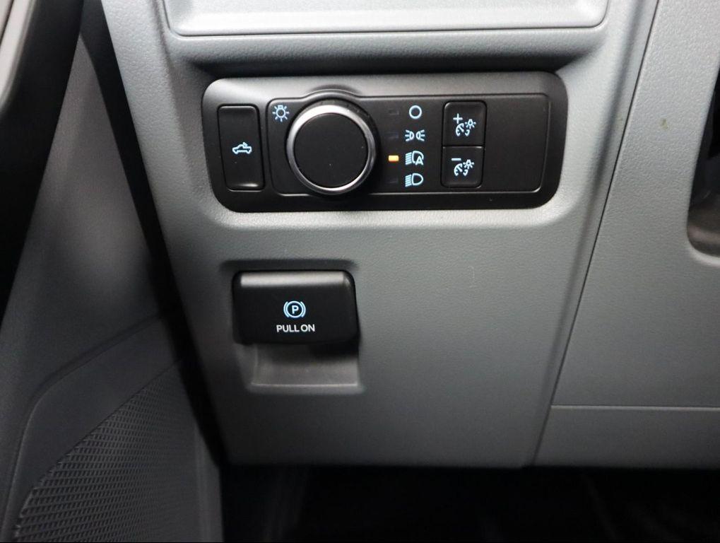 used 2021 Ford F-150 car, priced at $21,450