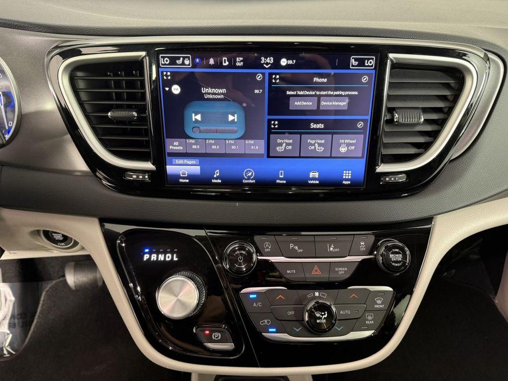 used 2024 Chrysler Pacifica car, priced at $28,998