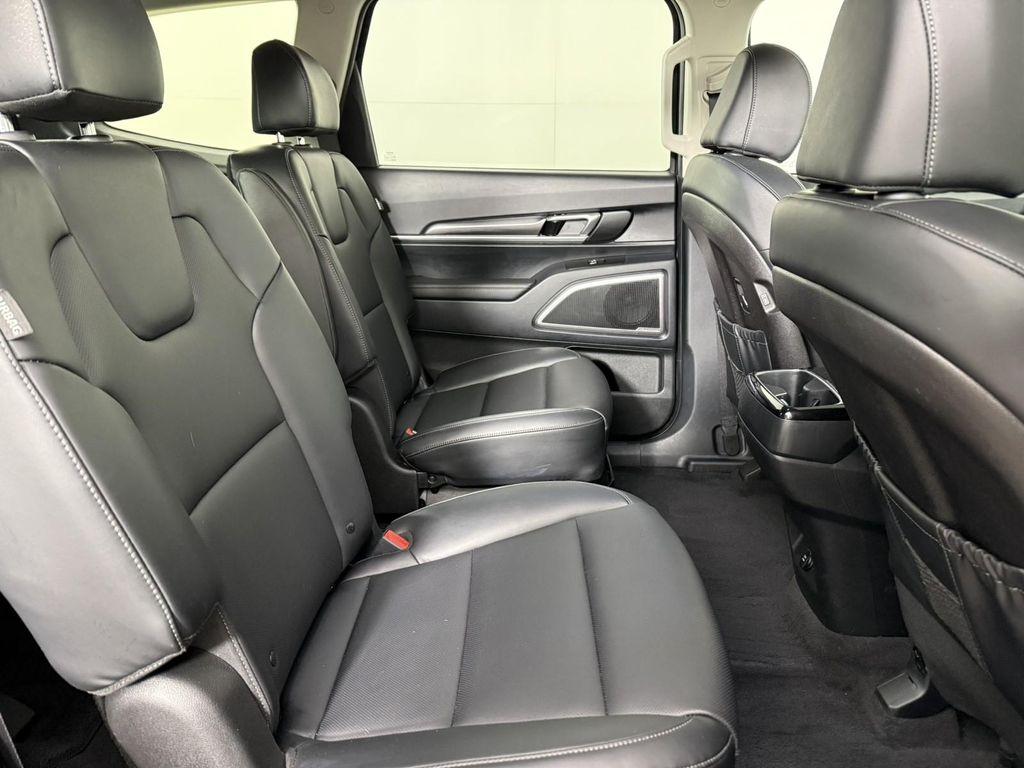 used 2025 Kia Telluride car, priced at $34,998