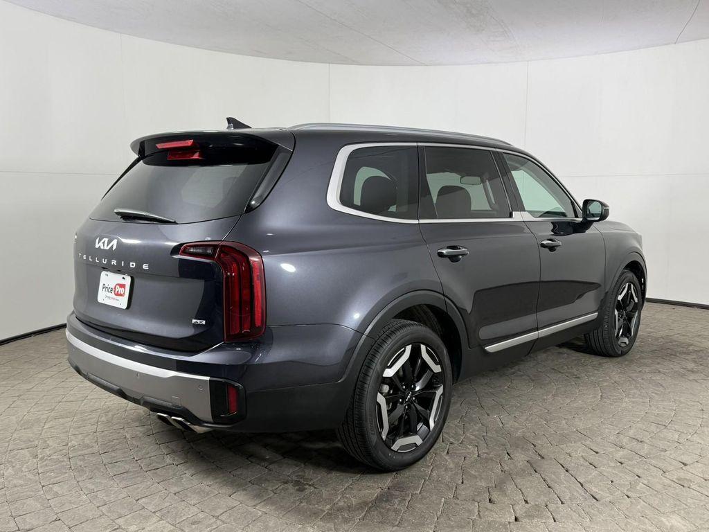 used 2025 Kia Telluride car, priced at $34,998
