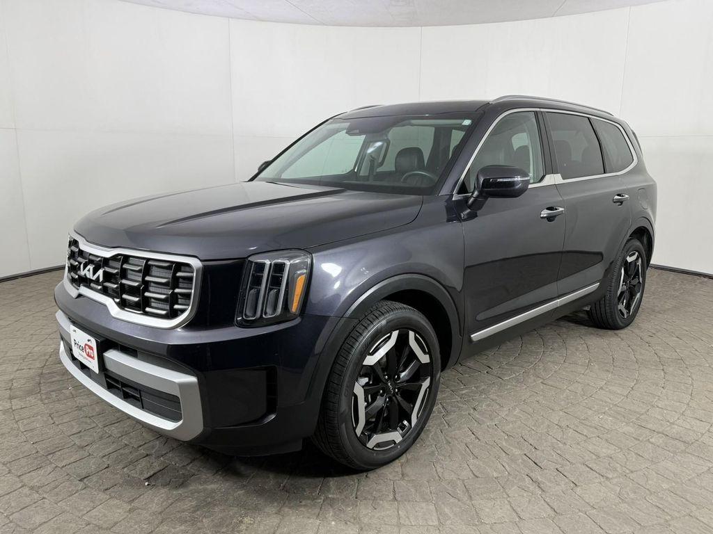 used 2025 Kia Telluride car, priced at $34,998