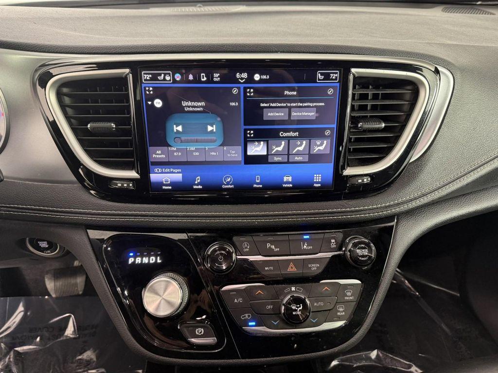 used 2021 Chrysler Pacifica car, priced at $21,998