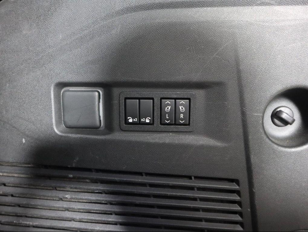 used 2022 Chevrolet Tahoe car, priced at $54,900