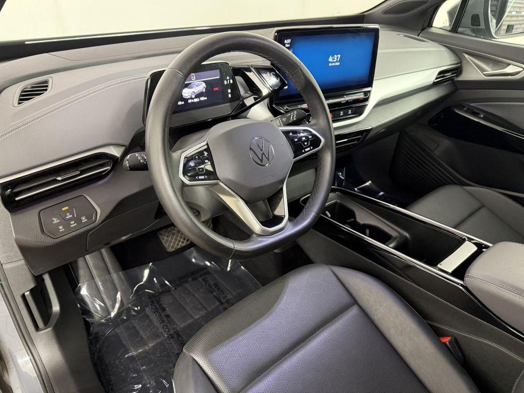 used 2023 Volkswagen ID.4 car, priced at $24,998