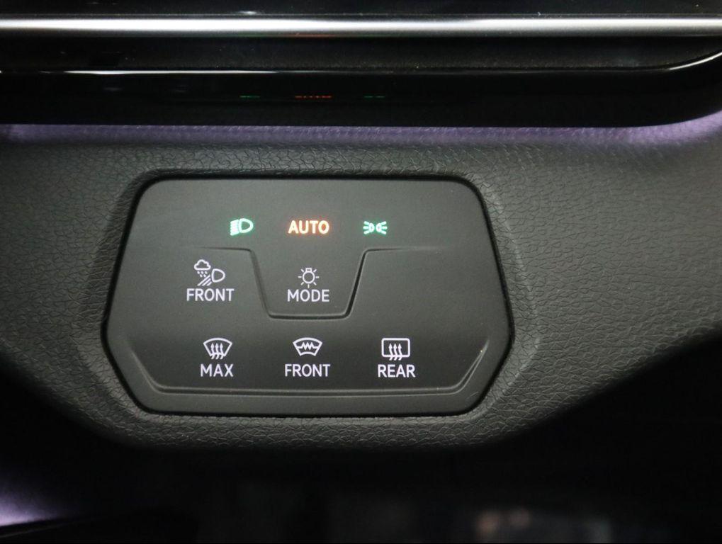 used 2022 Volkswagen ID.4 car, priced at $18,500