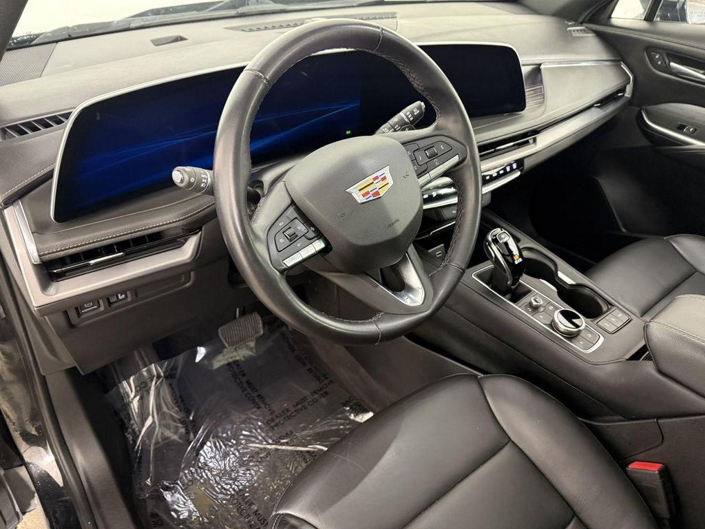 used 2024 Cadillac XT4 car, priced at $34,998
