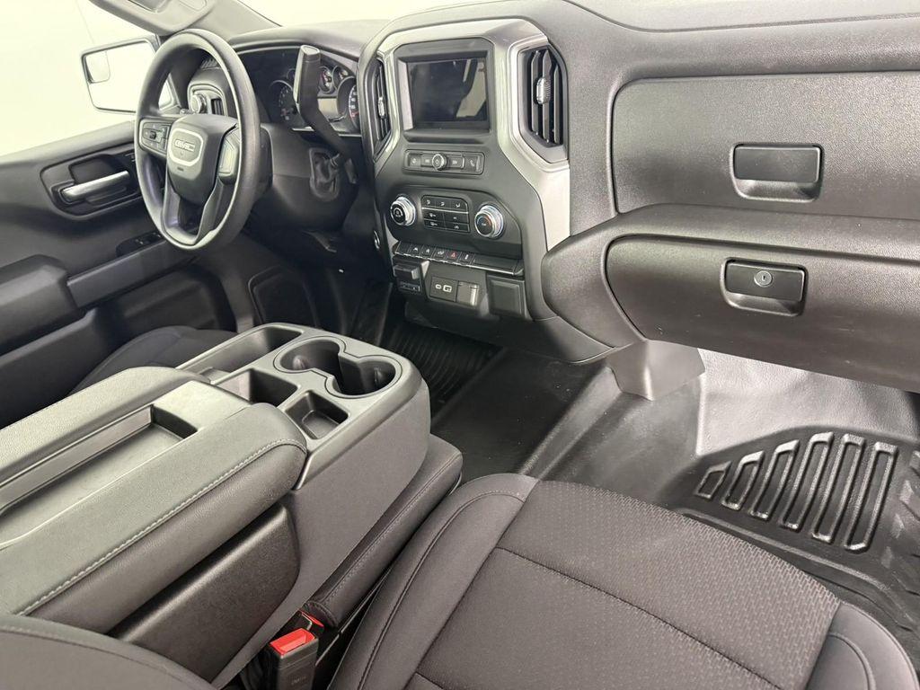 used 2024 GMC Sierra 1500 car, priced at $35,900