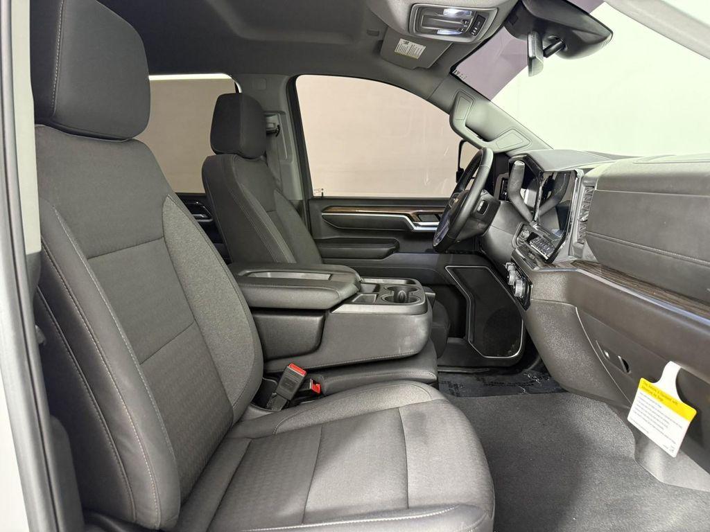 used 2025 Chevrolet Silverado 3500 car, priced at $66,498