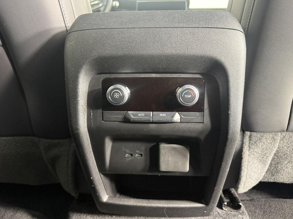 used 2024 GMC Acadia car, priced at $35,998