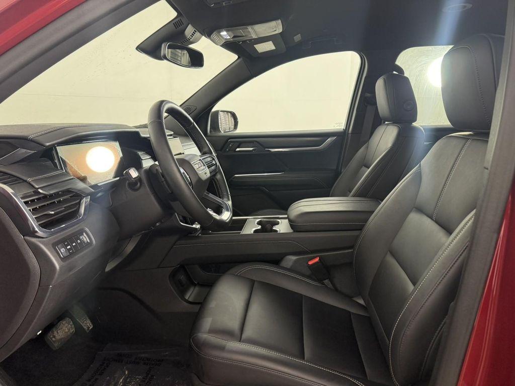 used 2024 GMC Acadia car, priced at $35,998