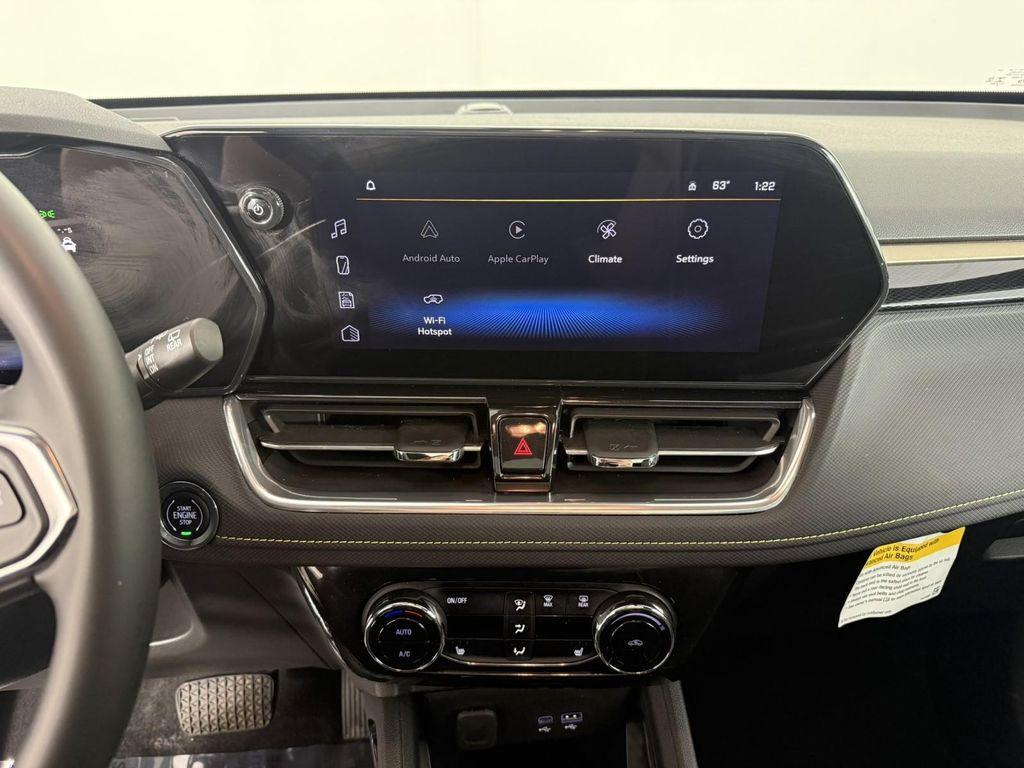 used 2025 Chevrolet TrailBlazer car, priced at $27,000