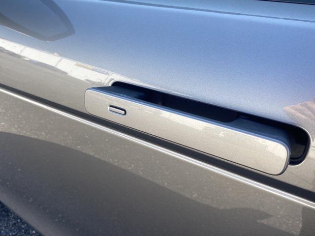 used 2020 Land Rover Range Rover Evoque car, priced at $23,901