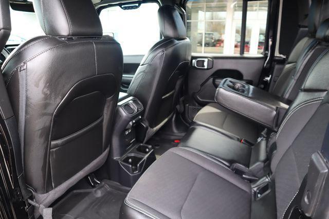 used 2023 Jeep Gladiator car, priced at $33,032
