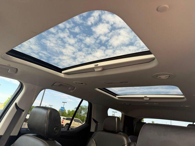 used 2019 Chevrolet Traverse car, priced at $19,787