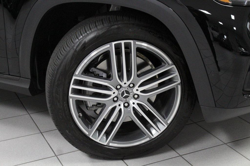 used 2025 Mercedes-Benz GLS 450 car, priced at $79,991