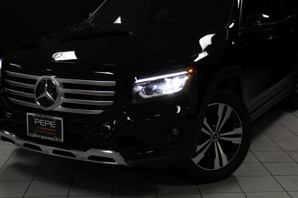 used 2025 Mercedes-Benz GLB 250 car, priced at $39,985