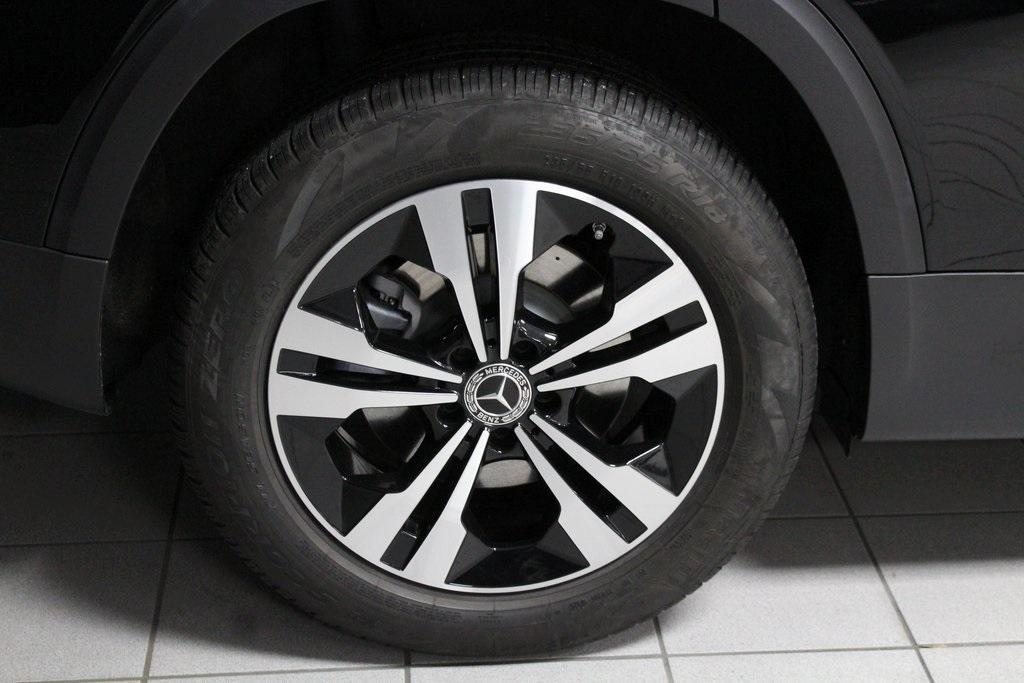 used 2025 Mercedes-Benz GLB 250 car, priced at $39,985