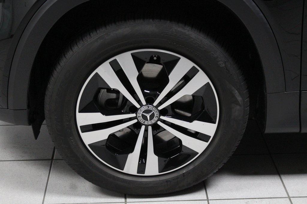 used 2025 Mercedes-Benz GLB 250 car, priced at $39,985