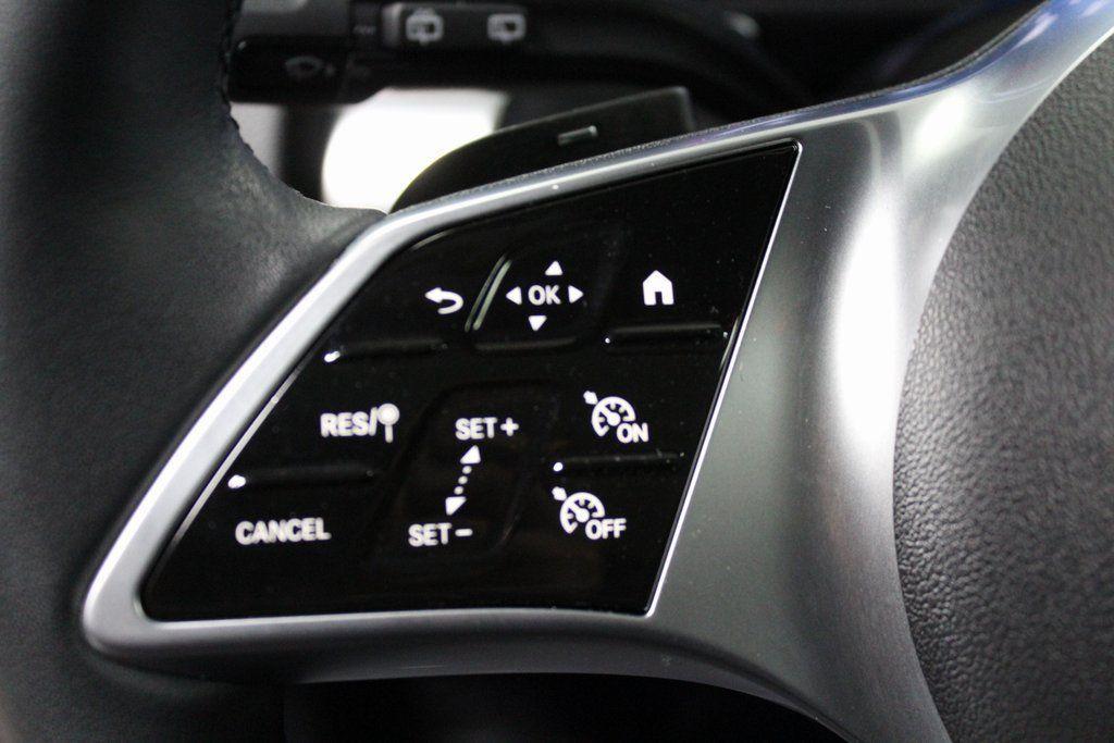 used 2026 Mercedes-Benz GLB 250 car, priced at $44,592