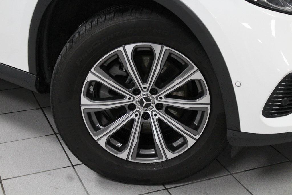 used 2024 Mercedes-Benz GLC 300 car, priced at $42,695