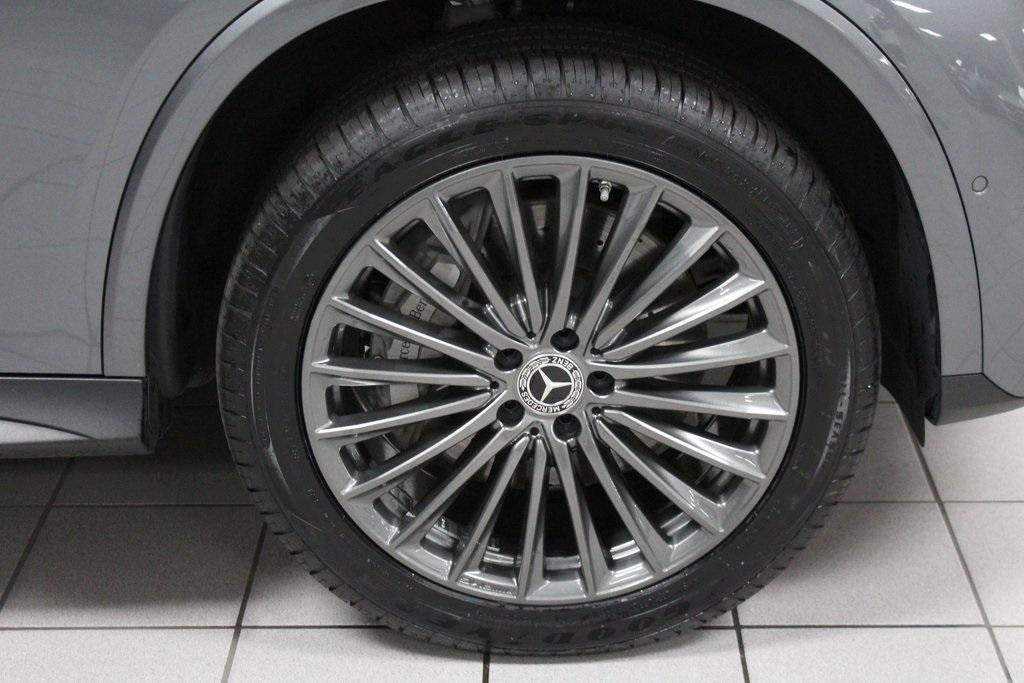 used 2023 Mercedes-Benz GLC 300 car, priced at $41,992