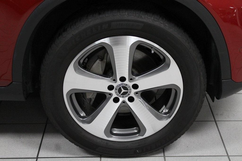 used 2022 Mercedes-Benz GLC 300 car, priced at $30,992