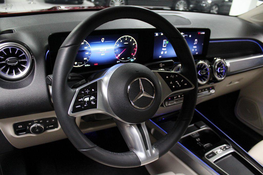 used 2026 Mercedes-Benz GLB 250 car, priced at $46,692