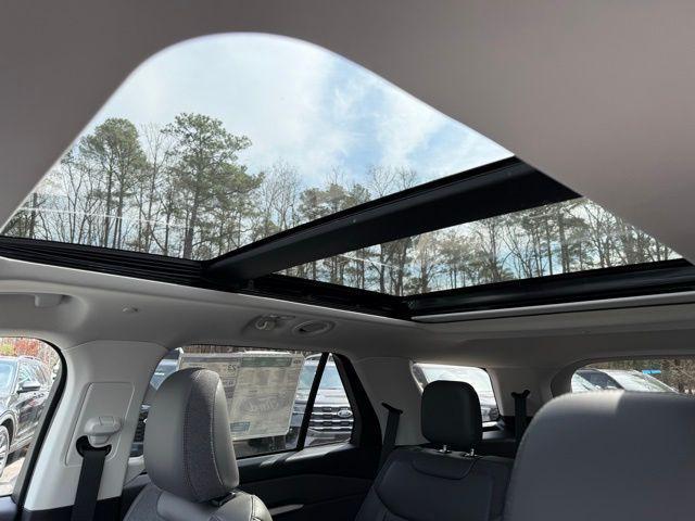 new 2025 Ford Explorer car, priced at $42,710