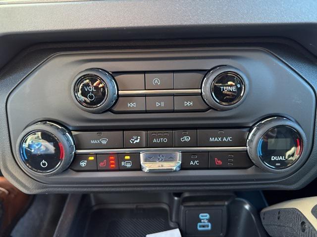 new 2025 Ford Bronco car, priced at $62,528