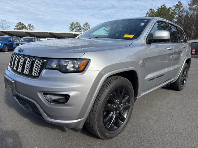 used 2017 Jeep Grand Cherokee car, priced at $17,698