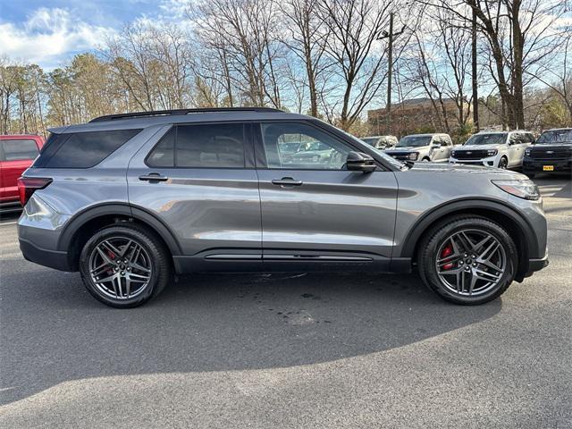 used 2025 Ford Explorer car, priced at $51,414
