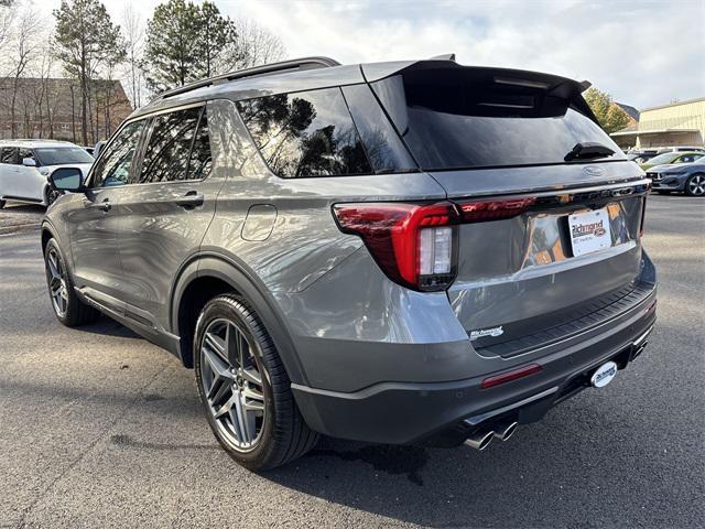 used 2025 Ford Explorer car, priced at $51,414