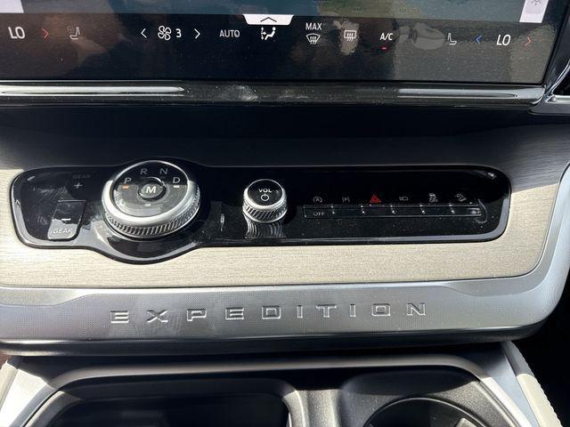 new 2026 Ford Expedition car, priced at $81,560