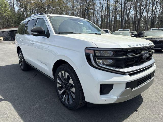 new 2026 Ford Expedition car, priced at $81,560