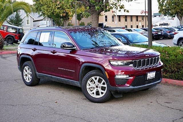 used 2023 Jeep Grand Cherokee car, priced at $24,778