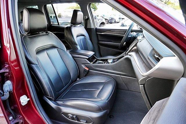 used 2023 Jeep Grand Cherokee car, priced at $24,778