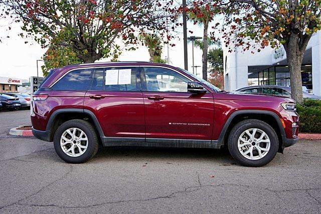 used 2023 Jeep Grand Cherokee car, priced at $24,778