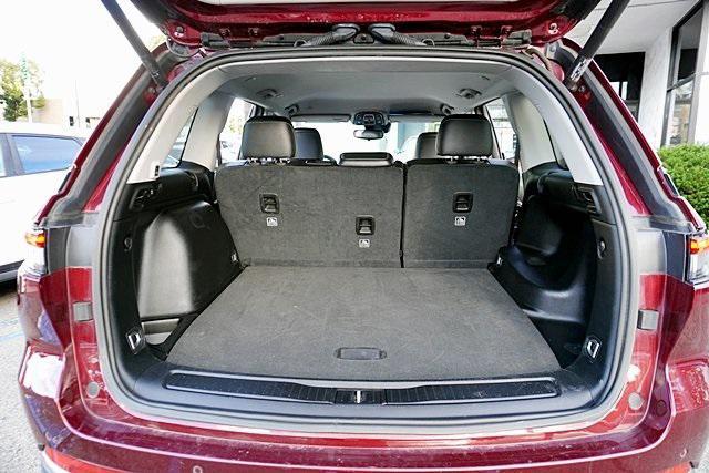 used 2023 Jeep Grand Cherokee car, priced at $24,778